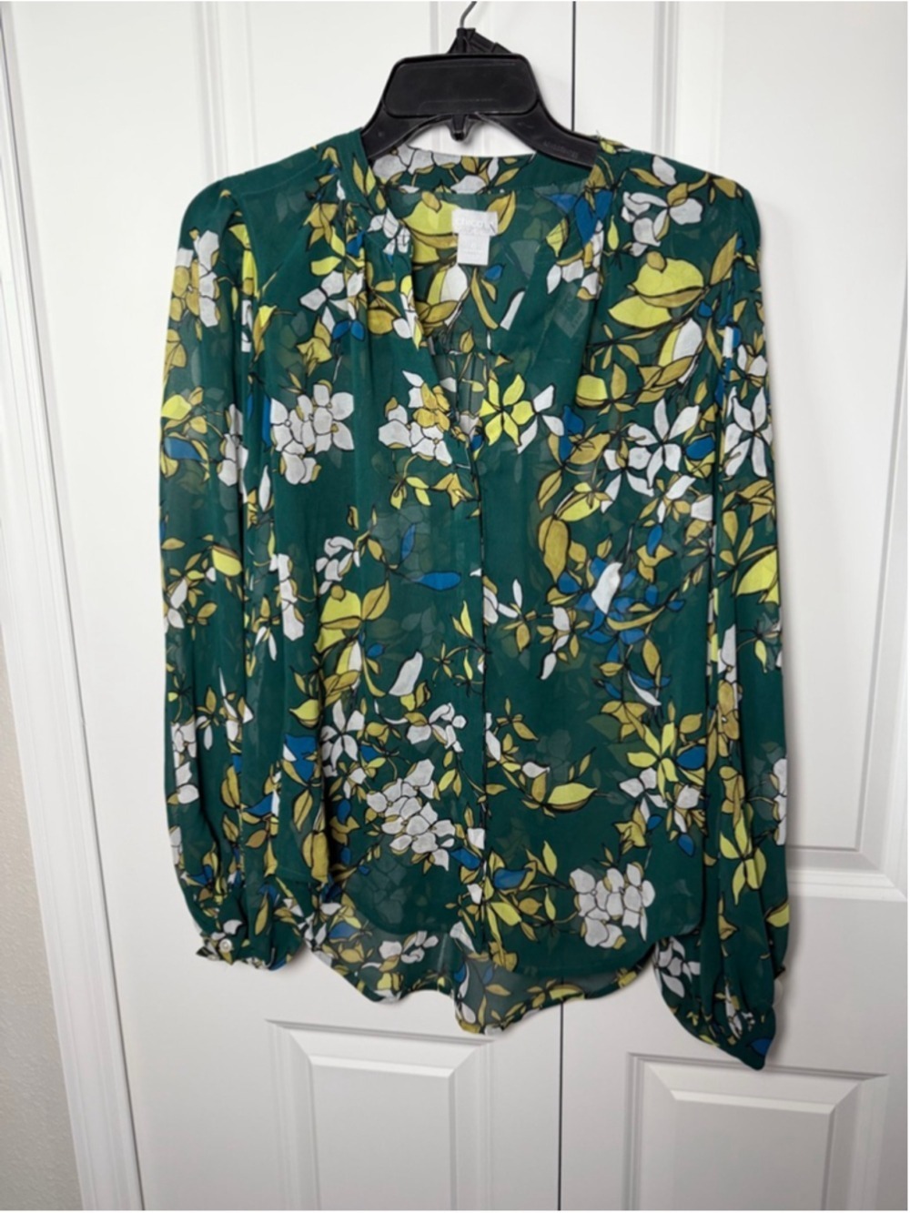 Chico's Green Floral Blouse Size 0